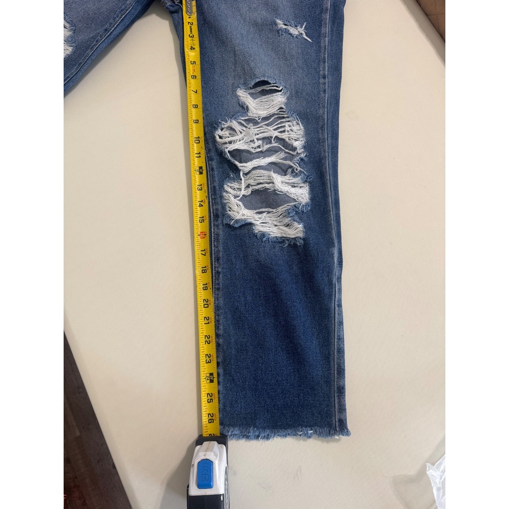 Cello High Rise Distressed Straight Leg Jeans Size 7 Medium Wash - Picture 7 of 8